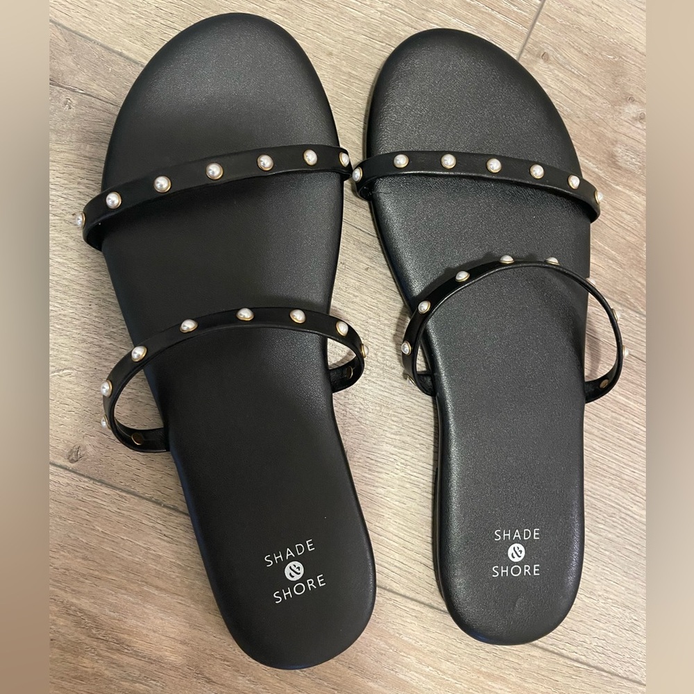 Shade & Shore Black Studded Women's Sandals